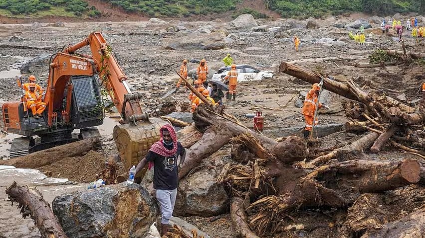 PTI : Search and rescue operations in Kerala's landslide-hit Wayanad in 2024